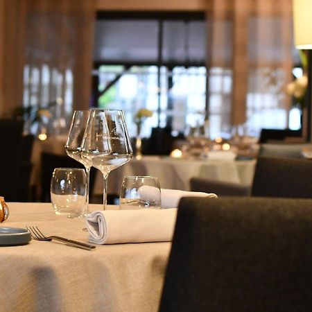 Le Cheval Blanc - Lac Du Der - Logis Hotel Giffaumont-Champaubert Ngoại thất bức ảnh