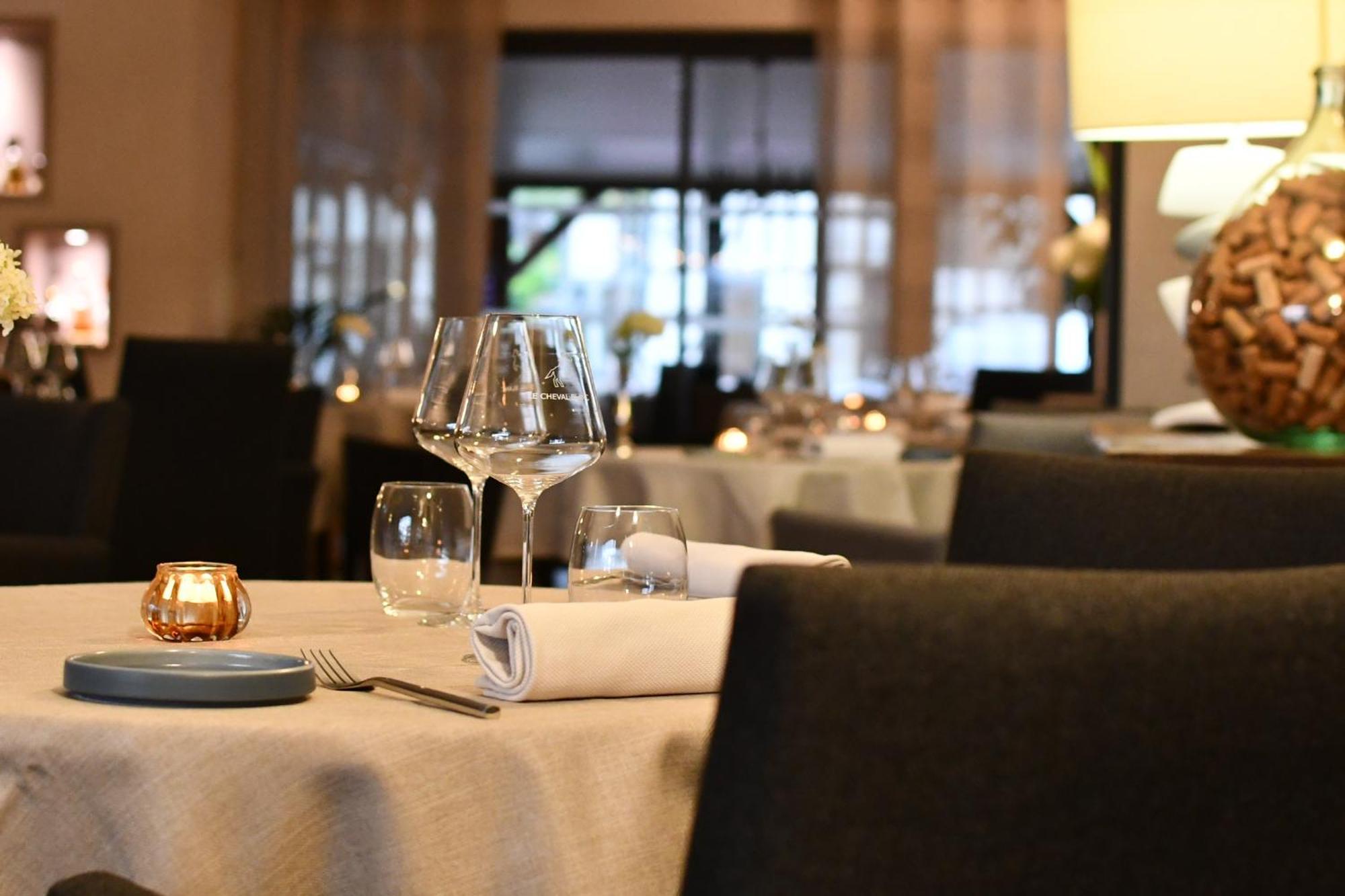 Le Cheval Blanc - Lac Du Der - Logis Hotel Giffaumont-Champaubert Ngoại thất bức ảnh